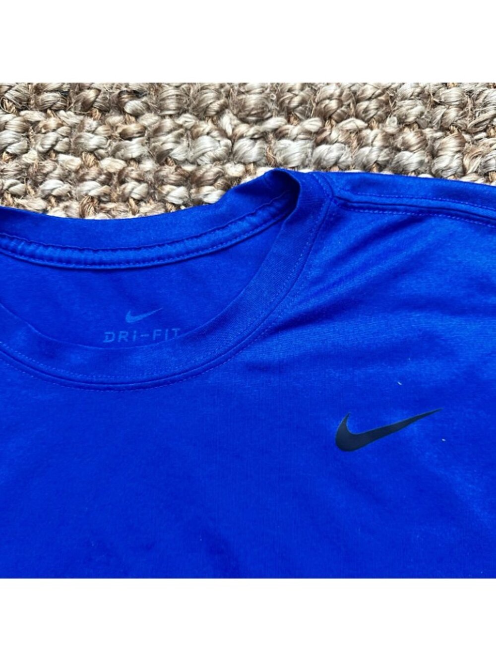 Nike Men’s Large Performance TShirt Blue Dri-Fit - Picture 2 of 5